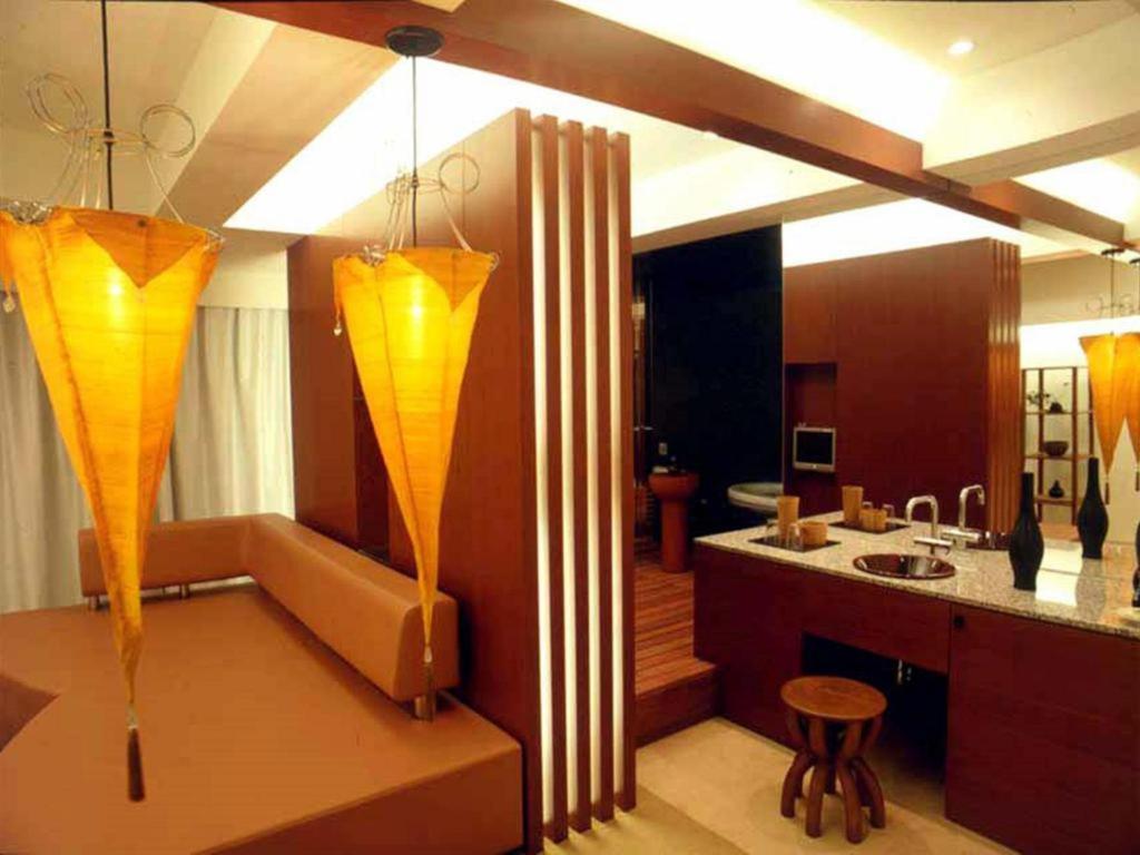 Hotel T Point Ōsaka Extérieur photo